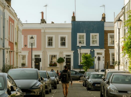 A men walking in a nice London Neighbourhood